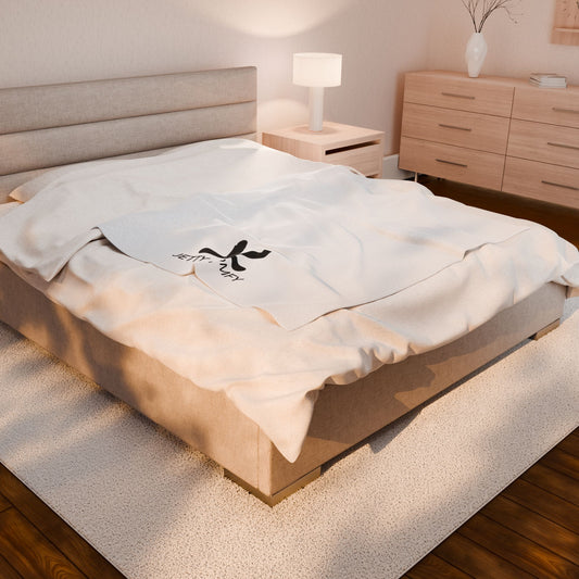 Jetty Comfy™ Luxury Throw Blanket – Soft, Durable & Bedroom-Ready
